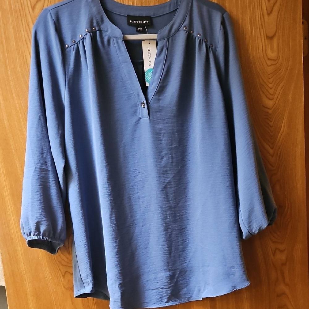Peter Nygard Elegant Blue Blouse with Studs